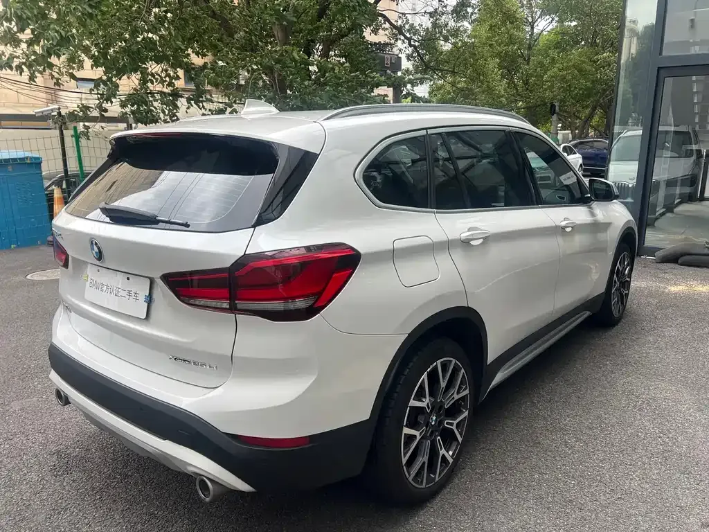 BMW X1 — фото 4