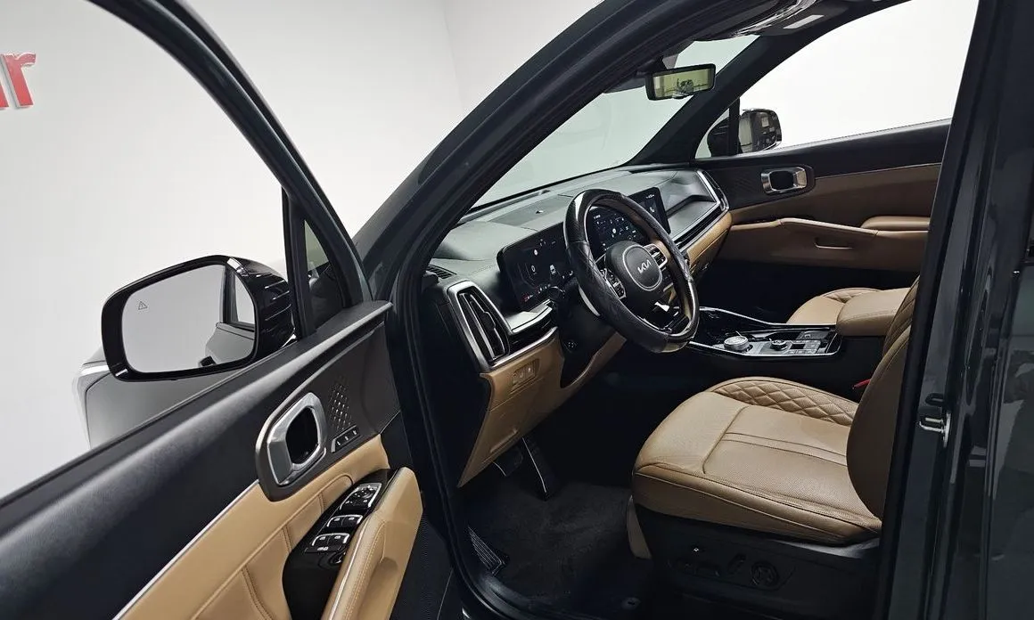 Kia Sorento — фото 9