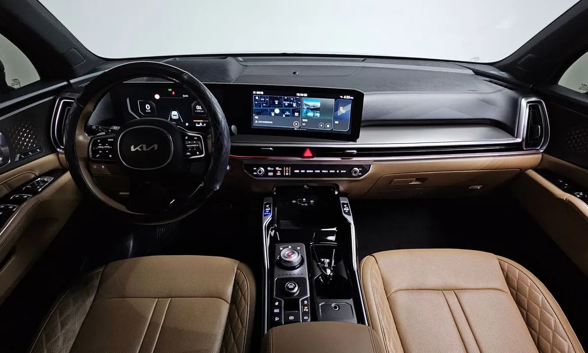 Kia Sorento — фото 8