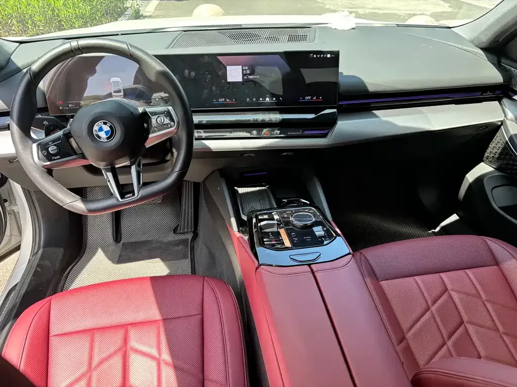 BMW 5 Series — фото 10