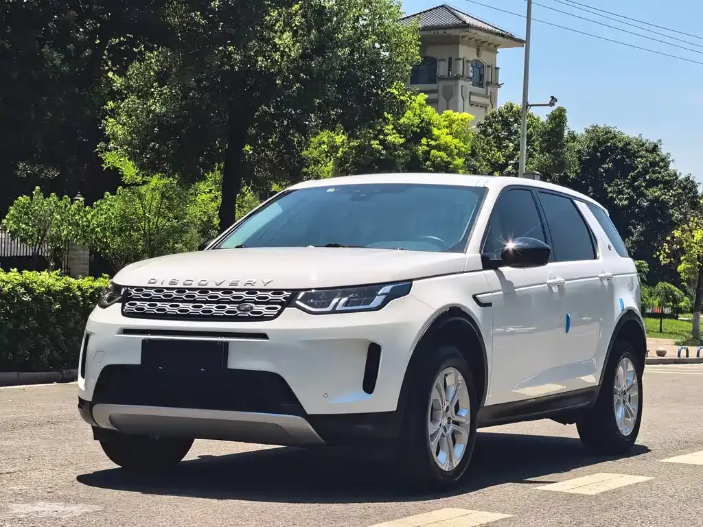 Land Rover Discovery Sport — фото 1