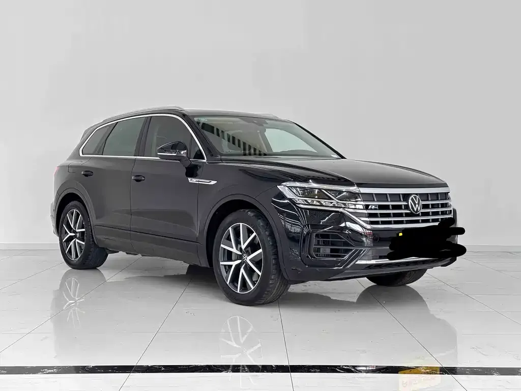 Volkswagen Touareg — фото 4