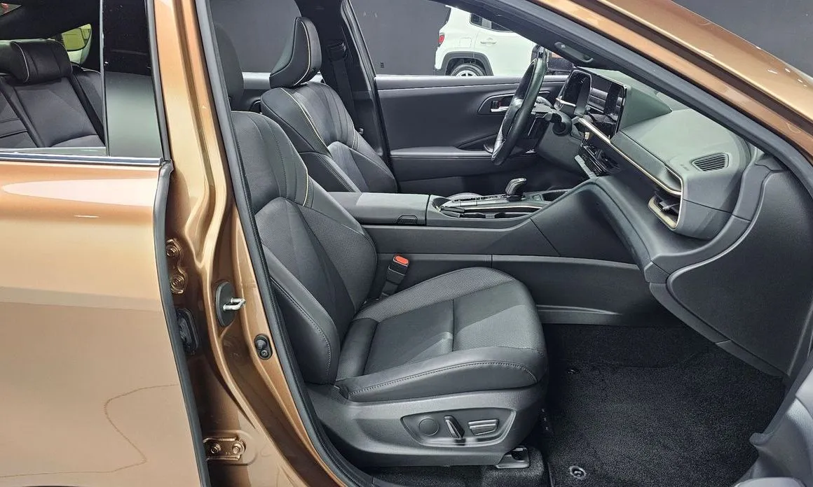 Toyota Crown 2023 из KR, фото 8