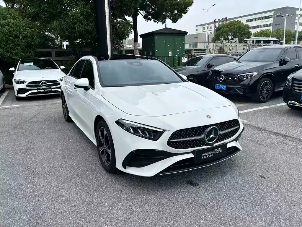 Mercedes-Benz A-Class — фото 8