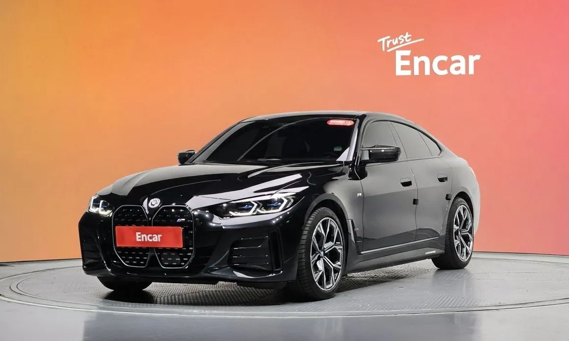 BMW i4