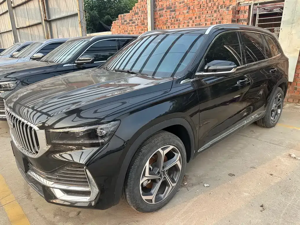 Geely Xingyue L — фото 1