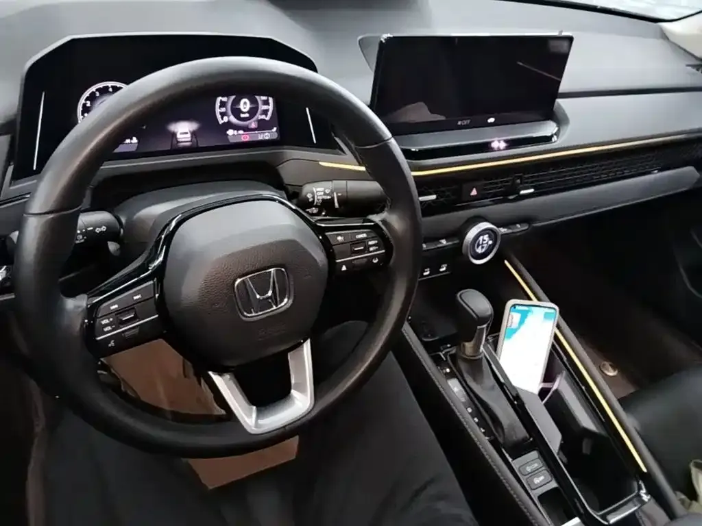 Honda Accord — фото 6