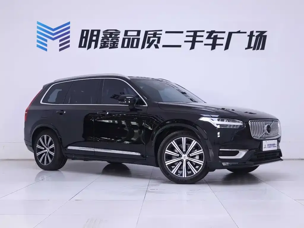 Volvo XC90 — фото 3