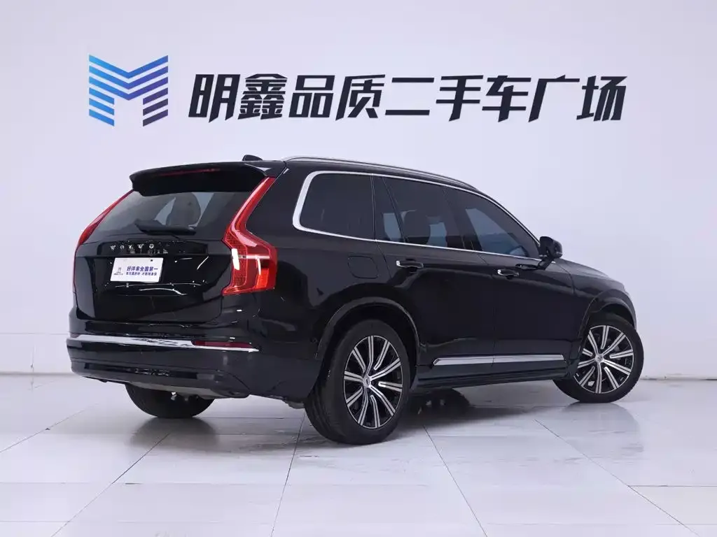 Volvo XC90 — фото 4