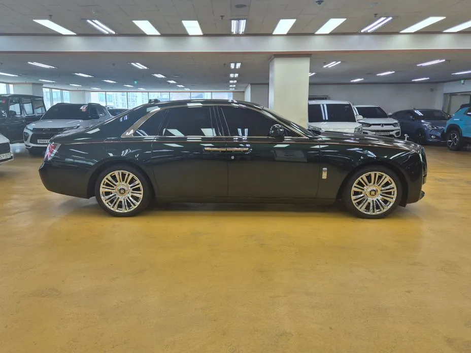 Rolls-Royce Ghost 2022 из KR, фото 10