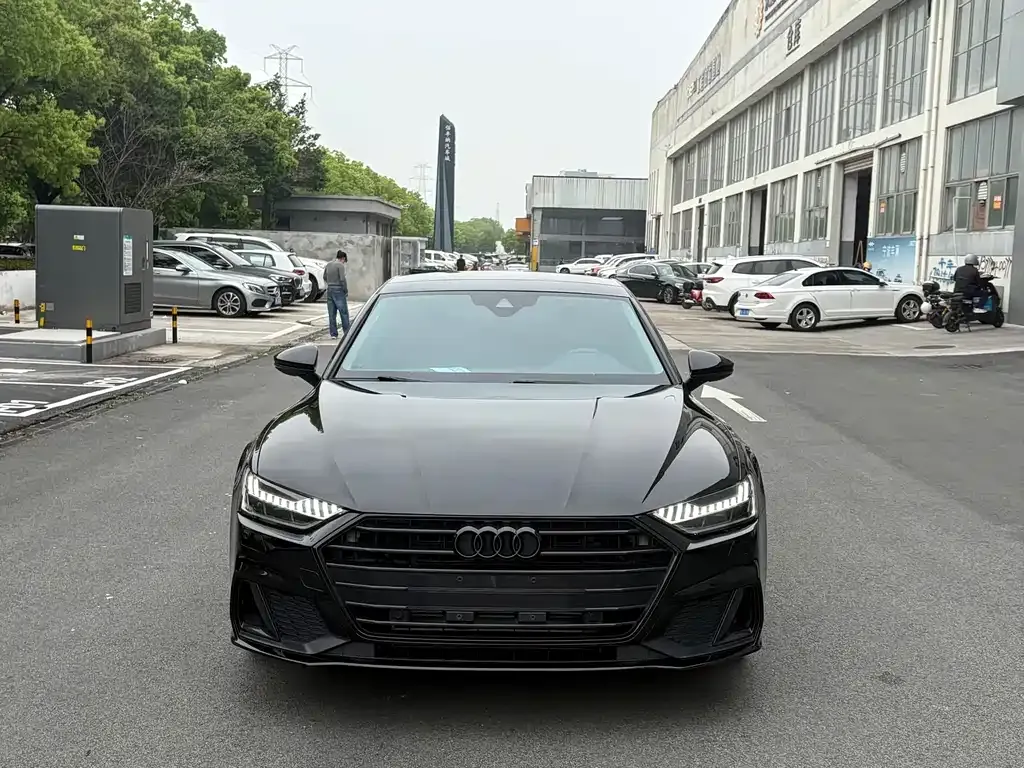 Audi A7 2021 из CN, фото 9