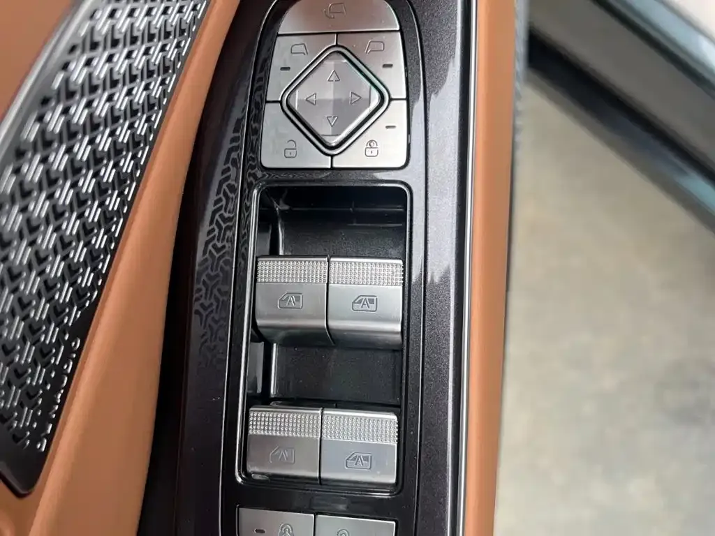 BYD Han L 2025 из CN, фото 4