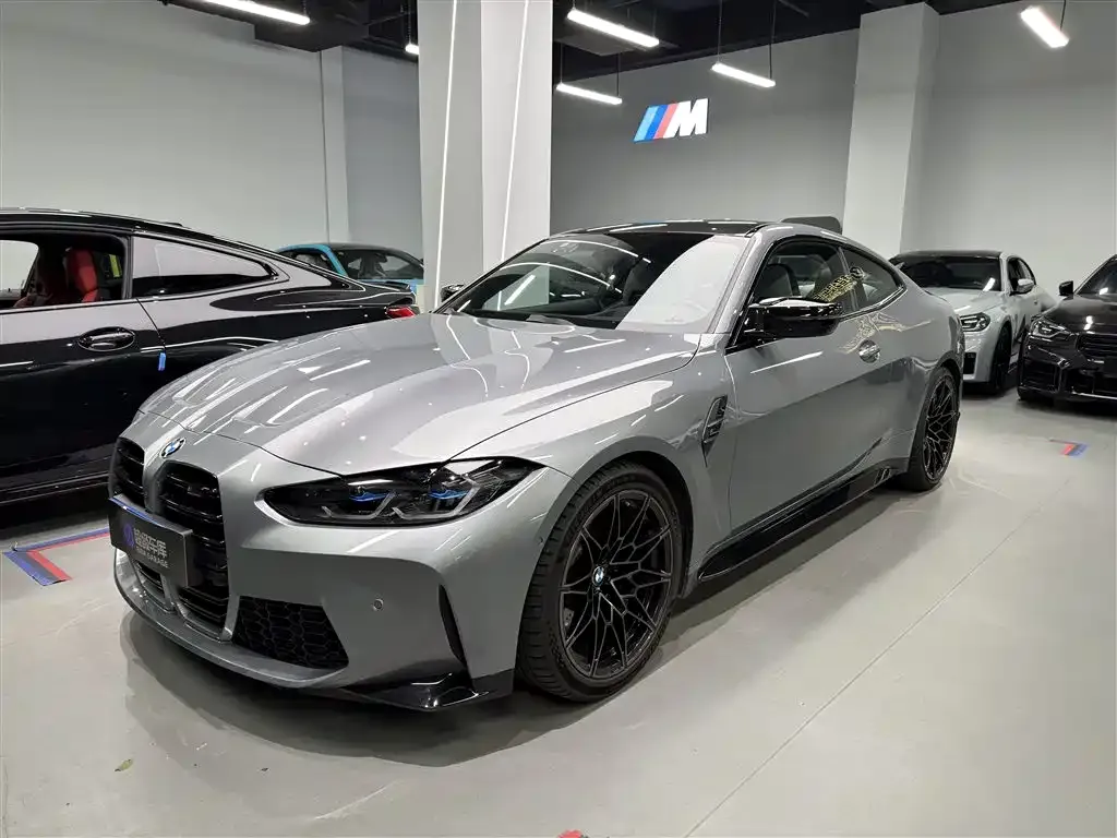 BMW M4 — фото 1