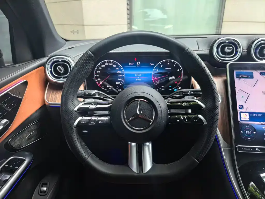 Mercedes-Benz GLC — фото 2