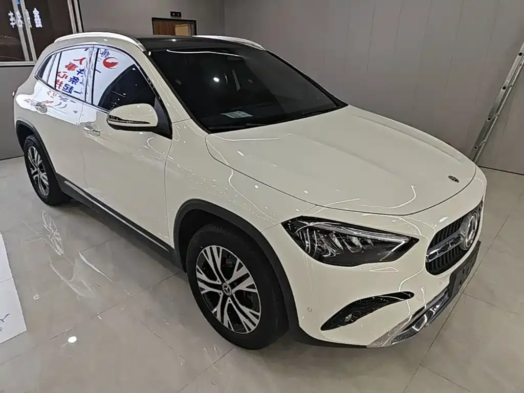 Mercedes-Benz GLA — фото 8