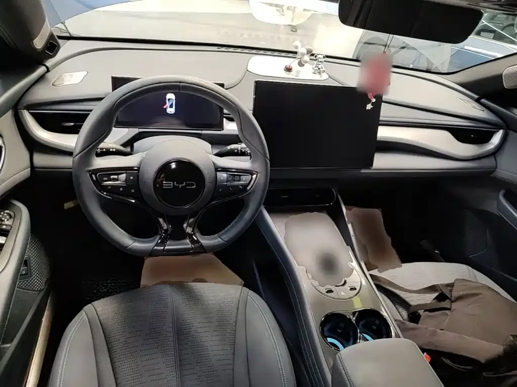 BYD Seal 06GT — фото 7