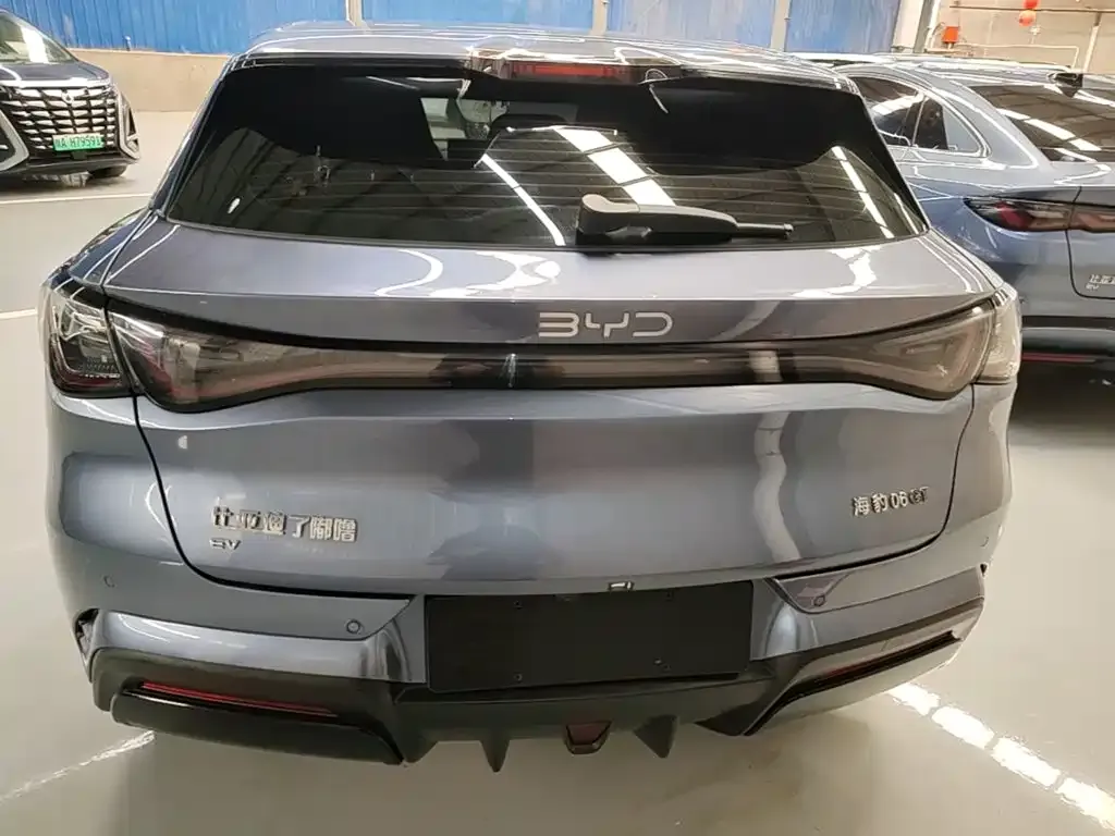 BYD Seal 06GT — фото 6