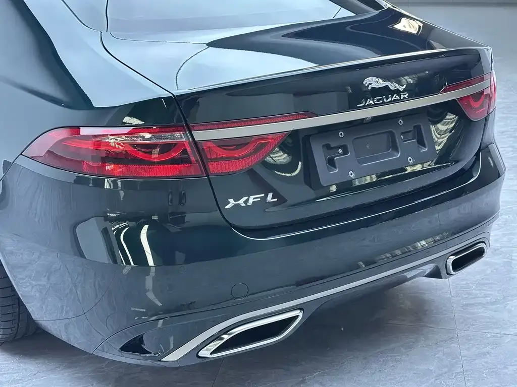 Jaguar XFL — фото 9