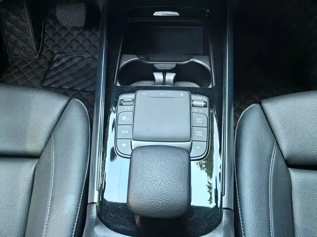Mercedes-Benz GLA 2021 из CN, фото 6