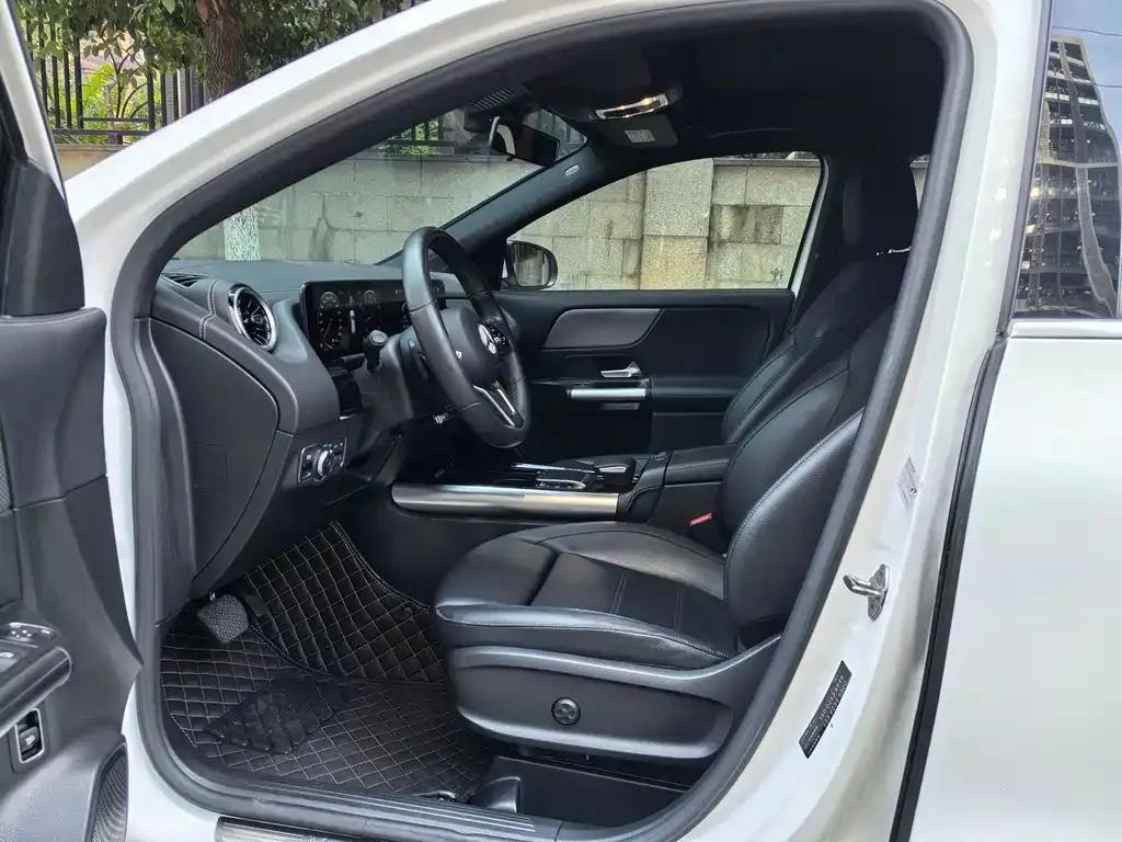 Mercedes-Benz GLA 2021 из CN, фото 2