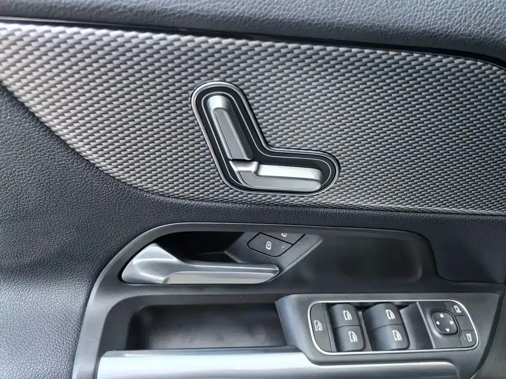 Mercedes-Benz GLA 2021 из CN, фото 8
