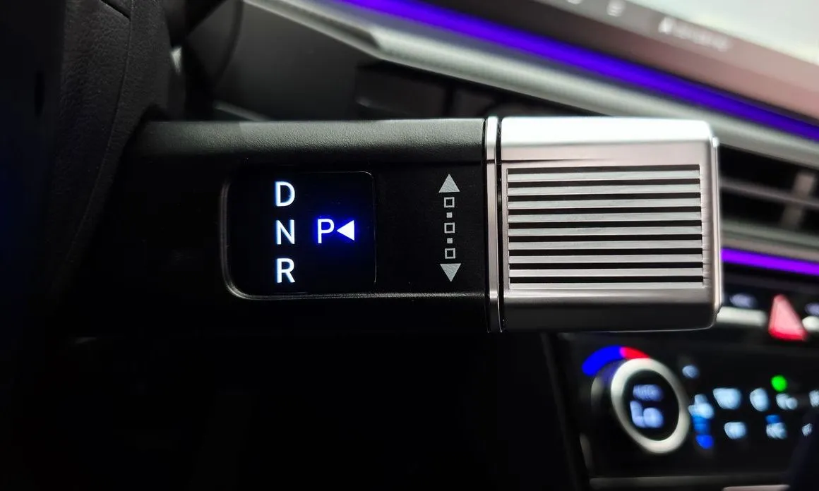 Hyundai Santafe — фото 9