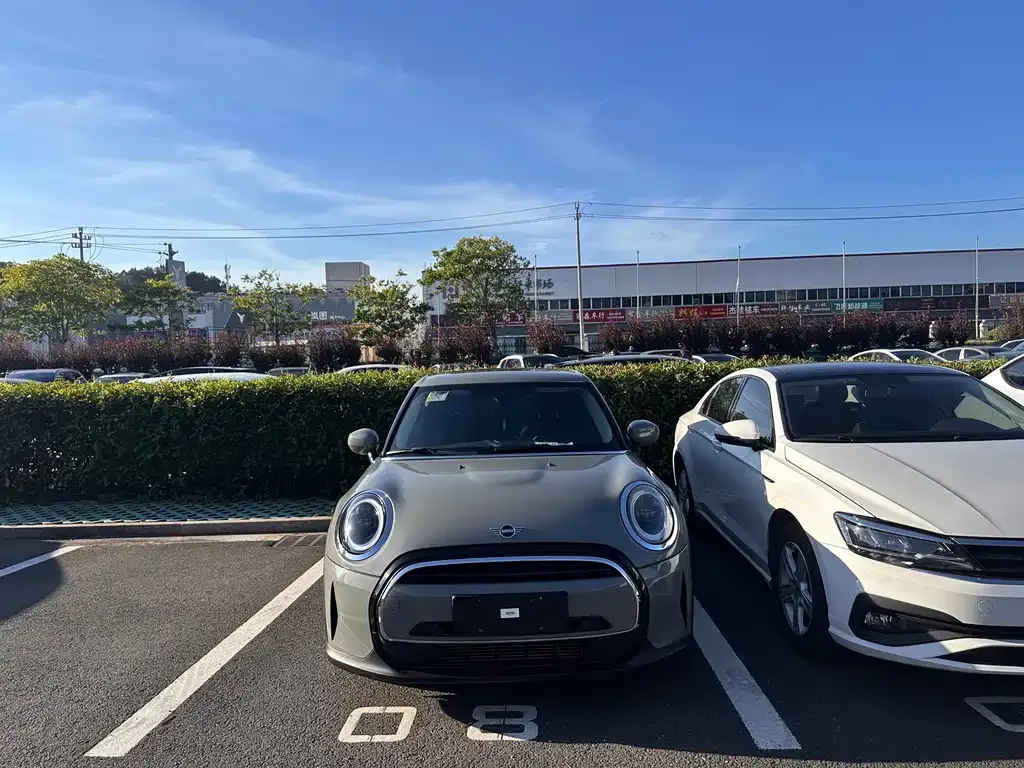 MINI Cooper (3-door) 2021 из CN, фото 4