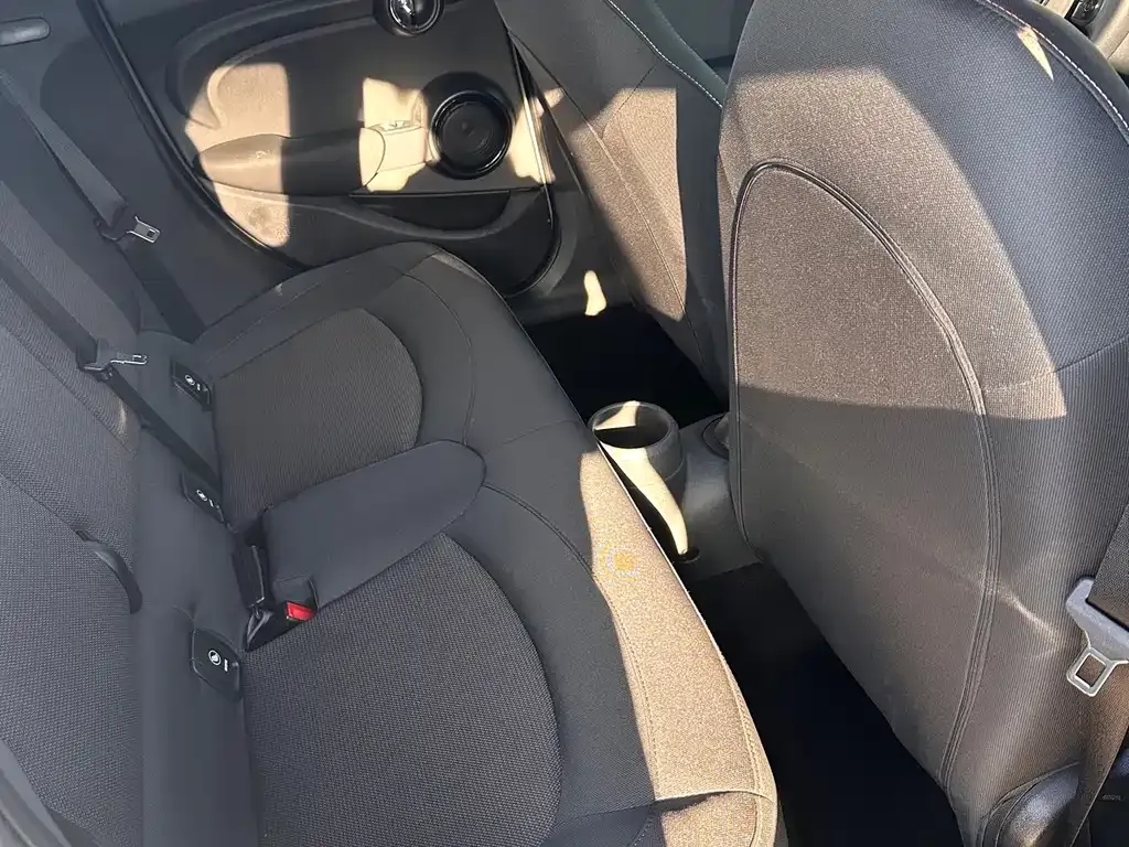 MINI Cooper (3-door) 2021 из CN, фото 2
