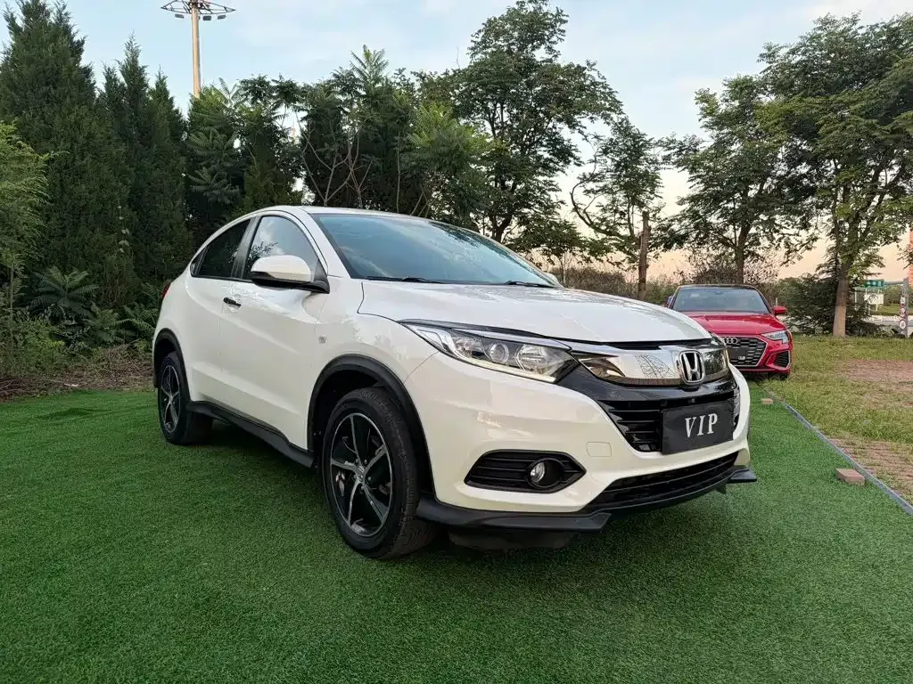 Honda Vezel — фото 10