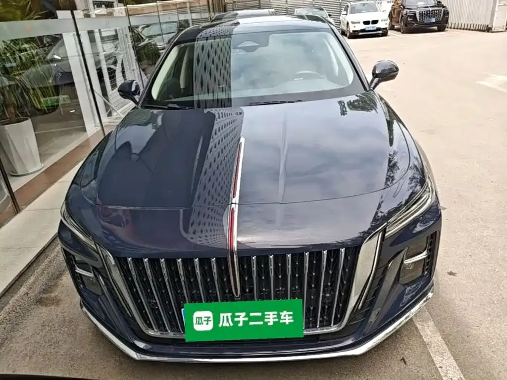 Hongqi H5 — фото 3