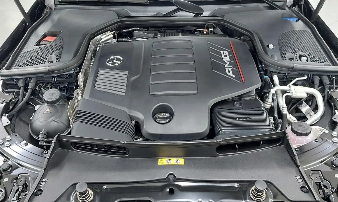 Mercedes-Benz AMG GT — фото 10
