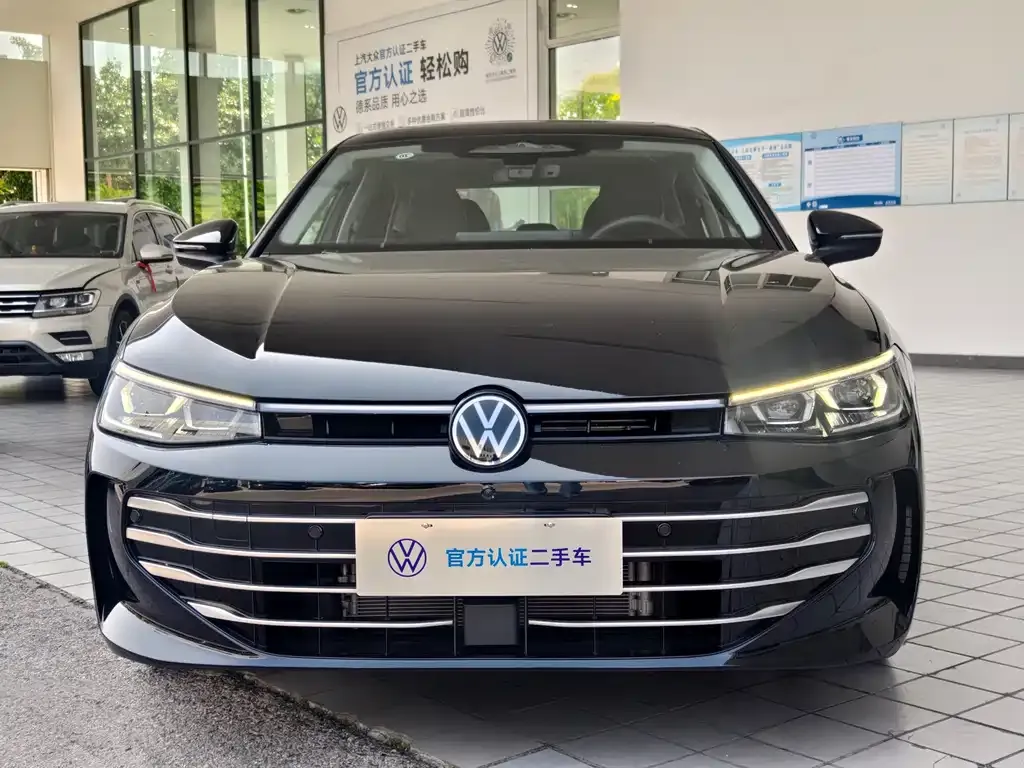 Volkswagen Passat — фото 3