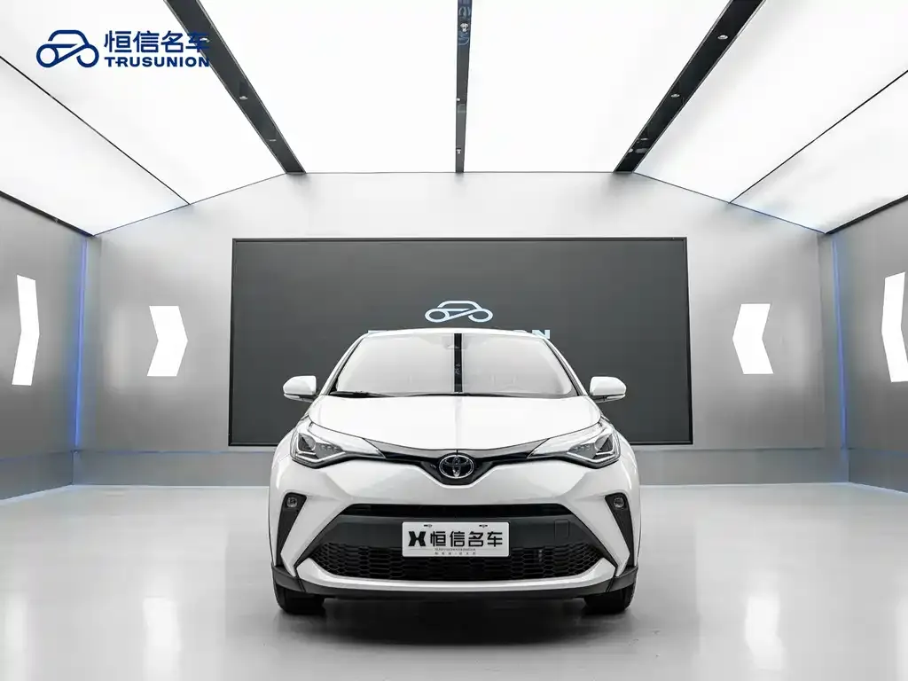 Toyota C-HR 2024 из CN, фото 3