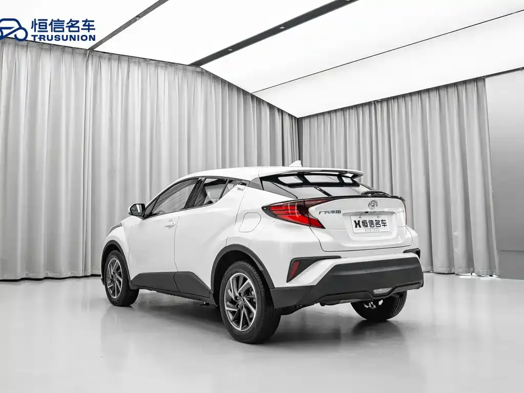 Toyota C-HR 2024 из CN, фото 9