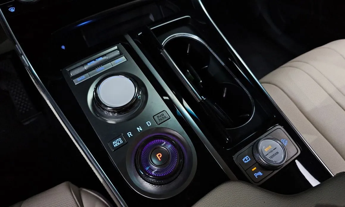 Genesis GV80 — фото 2