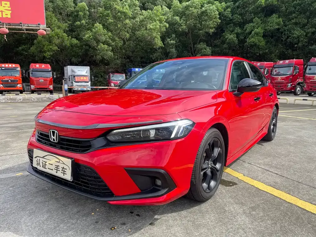 Honda Civic — фото 1