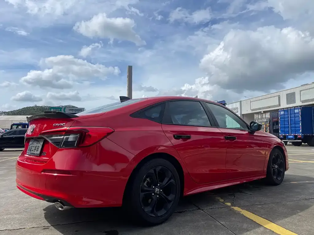 Honda Civic — фото 3