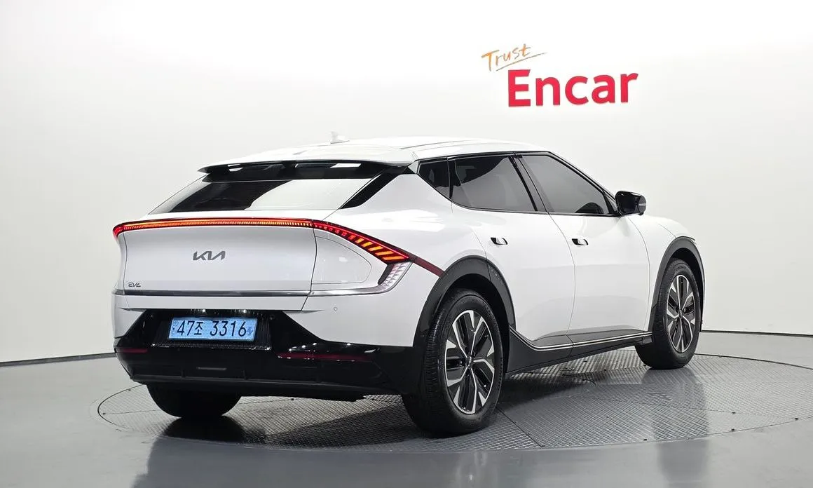 Kia EV6 — фото 2