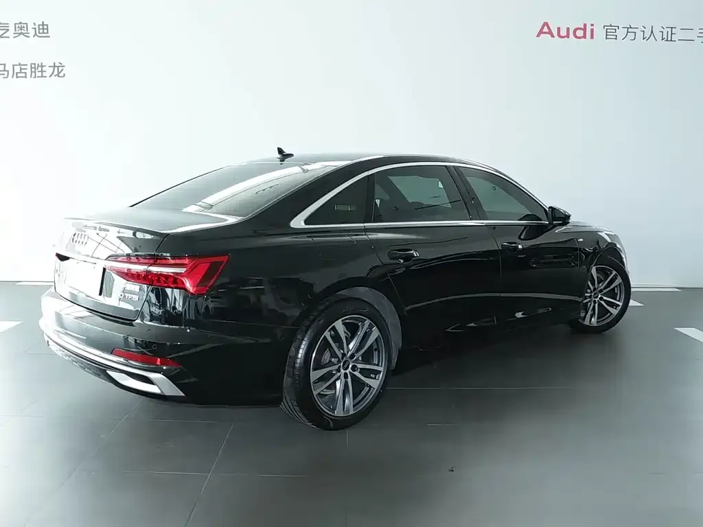 Audi A6L — фото 5