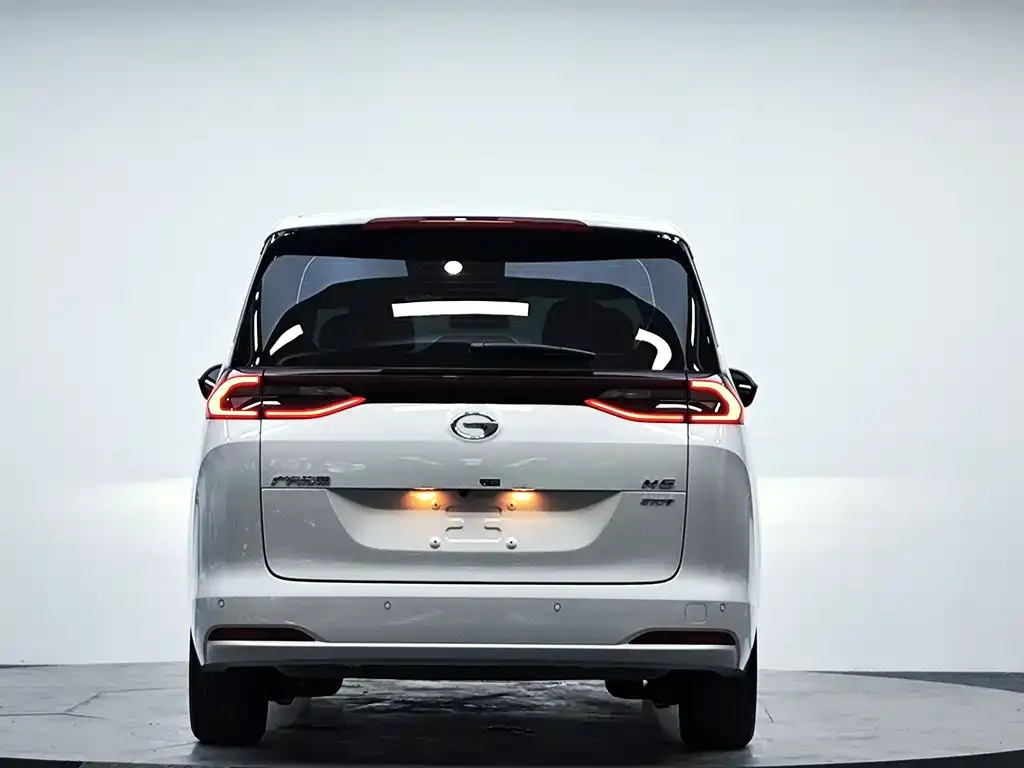 GAC Motor Trumpchi M6 — фото 2
