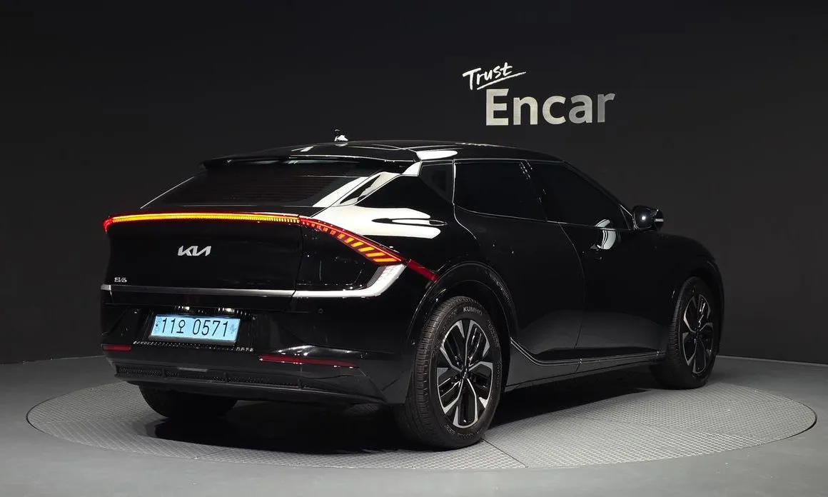 Kia EV6 — фото 5