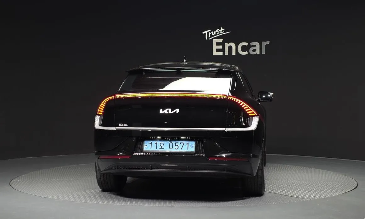 Kia EV6 — фото 2