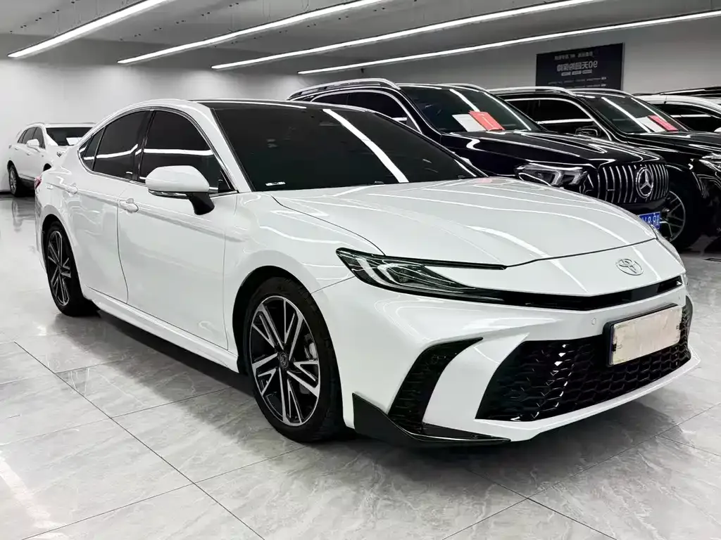 Toyota Camry 2024 из CN, фото 7