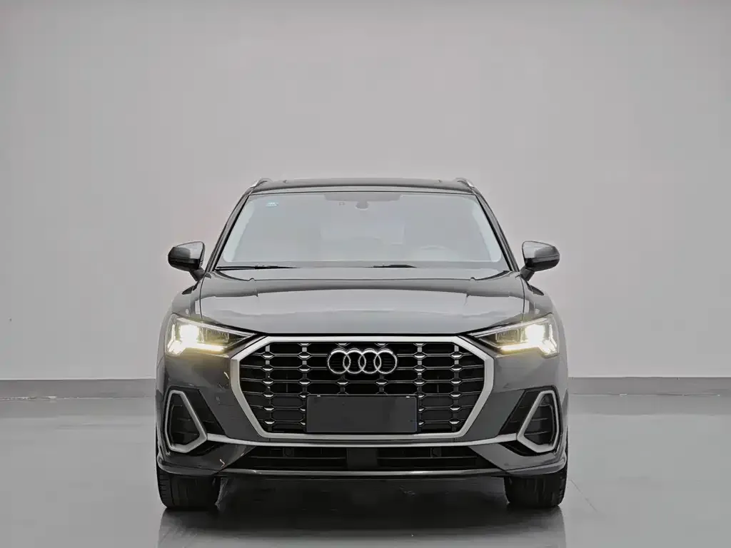 Audi Q3 — фото 7