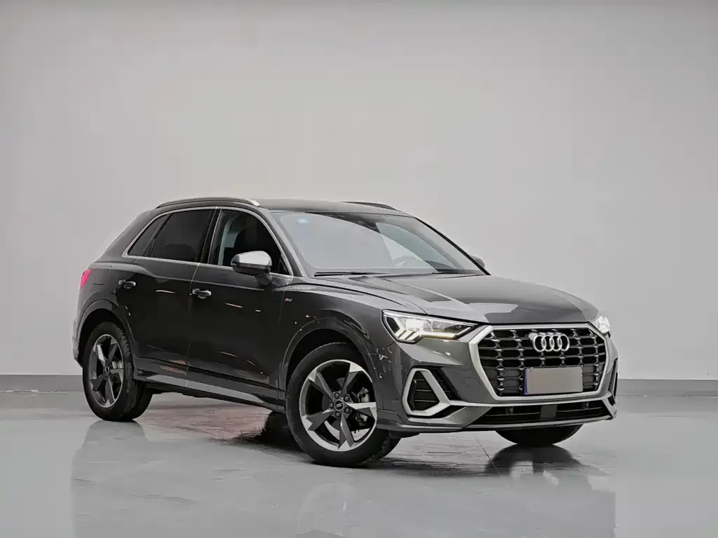 Audi Q3 — фото 4