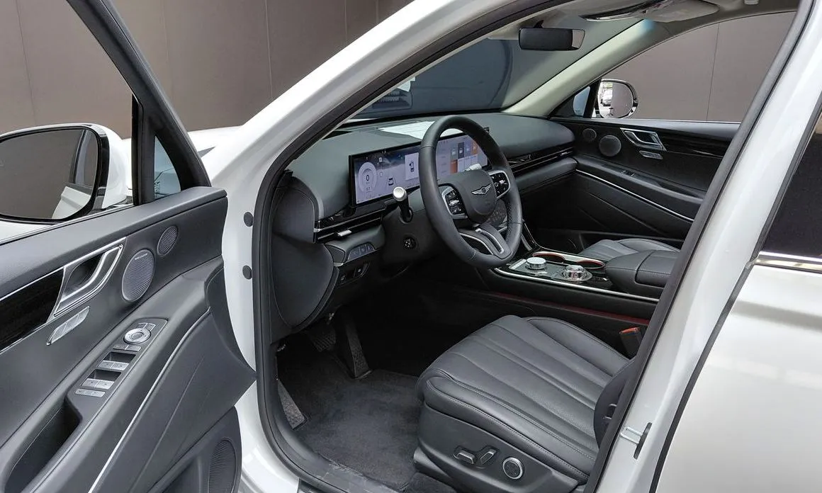 Genesis GV80 — фото 10