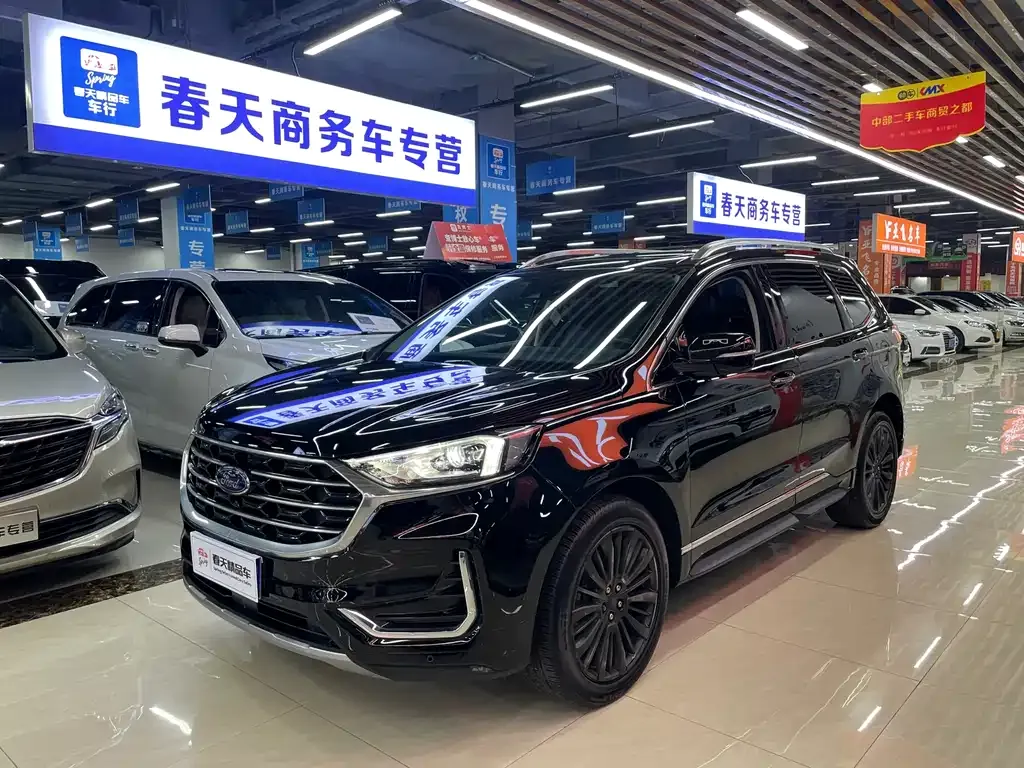 Ford Edge — фото 1