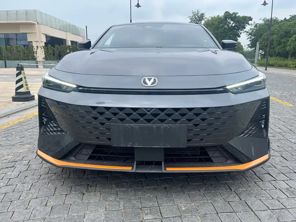 Changan UNI-V 2024 из CN, фото 2