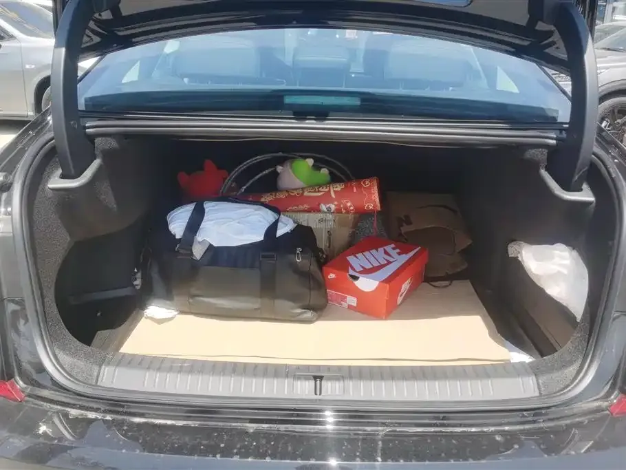 Volkswagen Passat — фото 9
