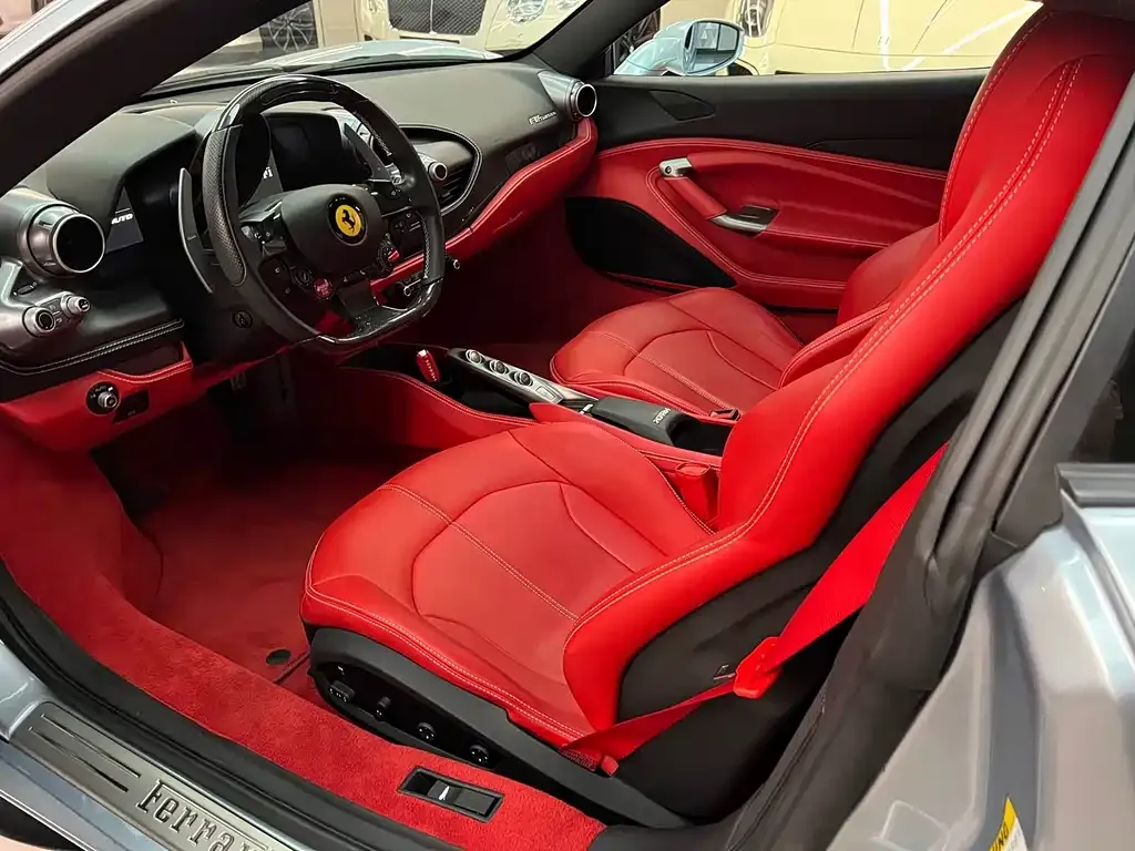 Ferrari F8 — фото 3